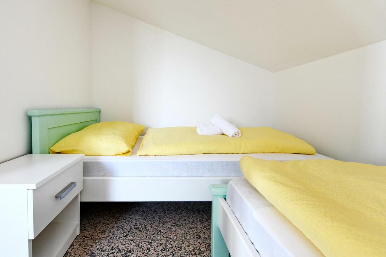 דירות פורץ Apartman Del Mar מראה חיצוני תמונה